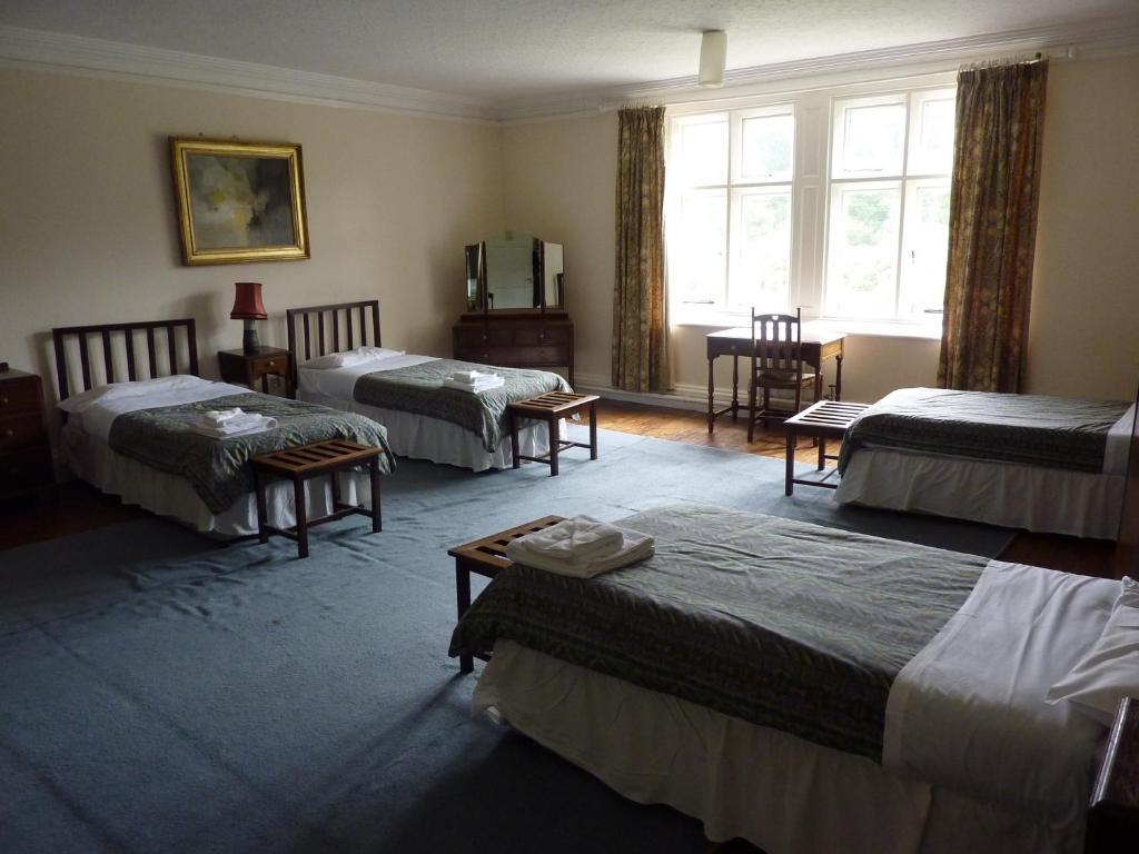 Tregynon Gregynog Hall 게스트하우스 객실 사진