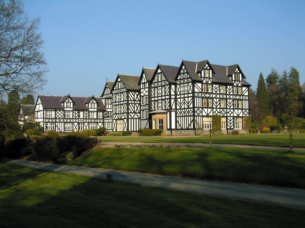Tregynon Gregynog Hall 게스트하우스 외부 사진