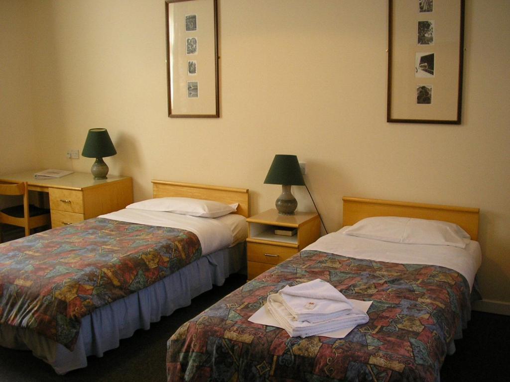Tregynon Gregynog Hall 게스트하우스 객실 사진