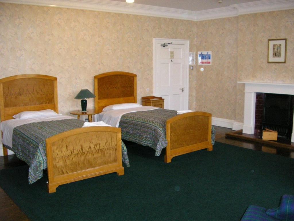 Tregynon Gregynog Hall 게스트하우스 객실 사진